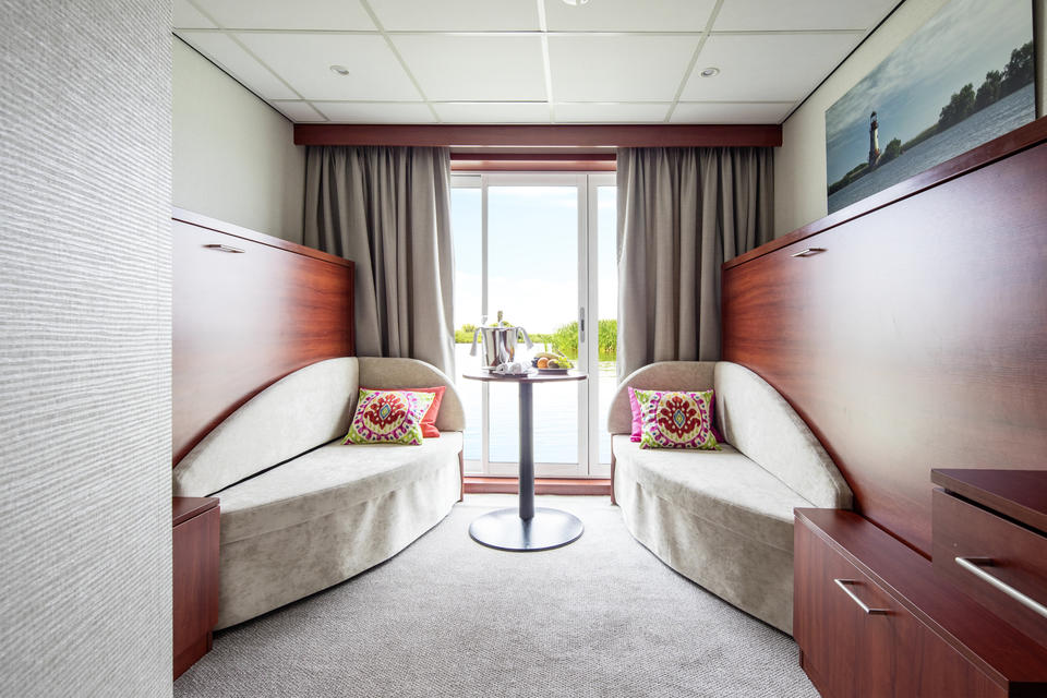 Ka_Schiller-Goethe1.jpg Ka_Schiller-Goethe1.jpg