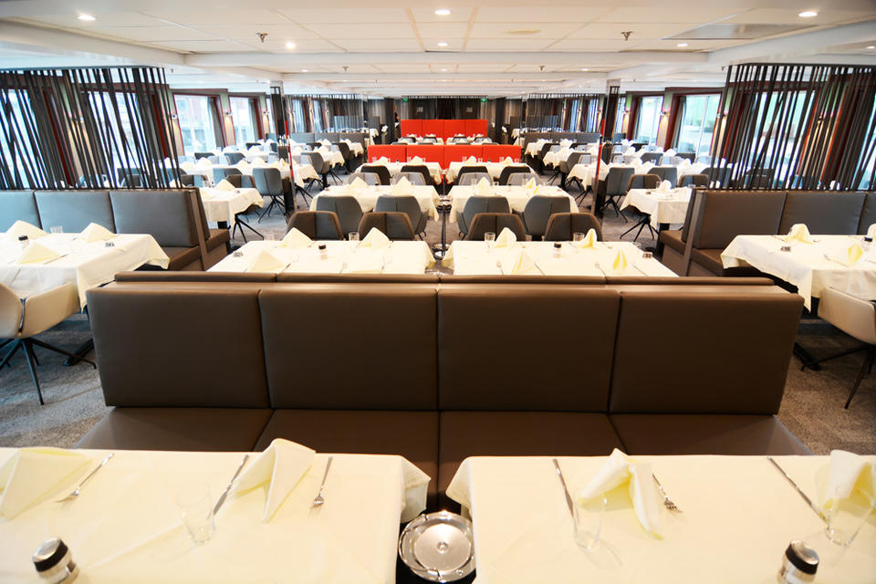 etterem.jpg etterem.jpg