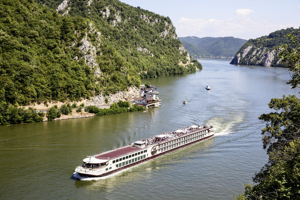 nestroy2.jpg nestroy2.jpg