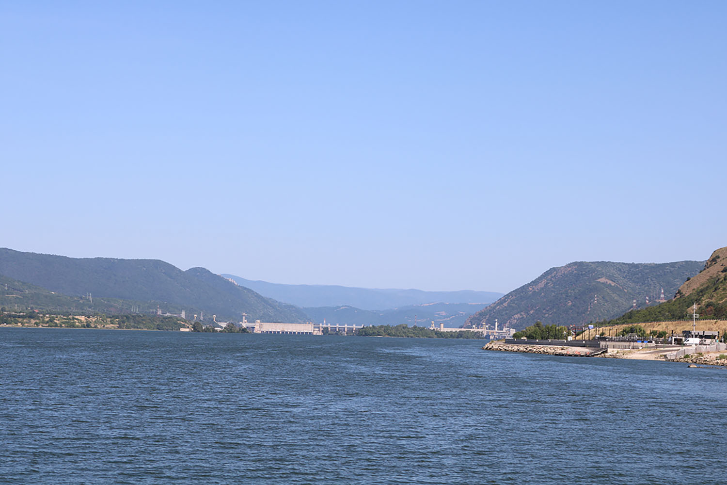 a-vaskaputol-baranyaba-hajoval-a-dunan-es-a-dravan-01 a-vaskaputol-baranyaba-hajoval-a-dunan-es-a-dravan-01