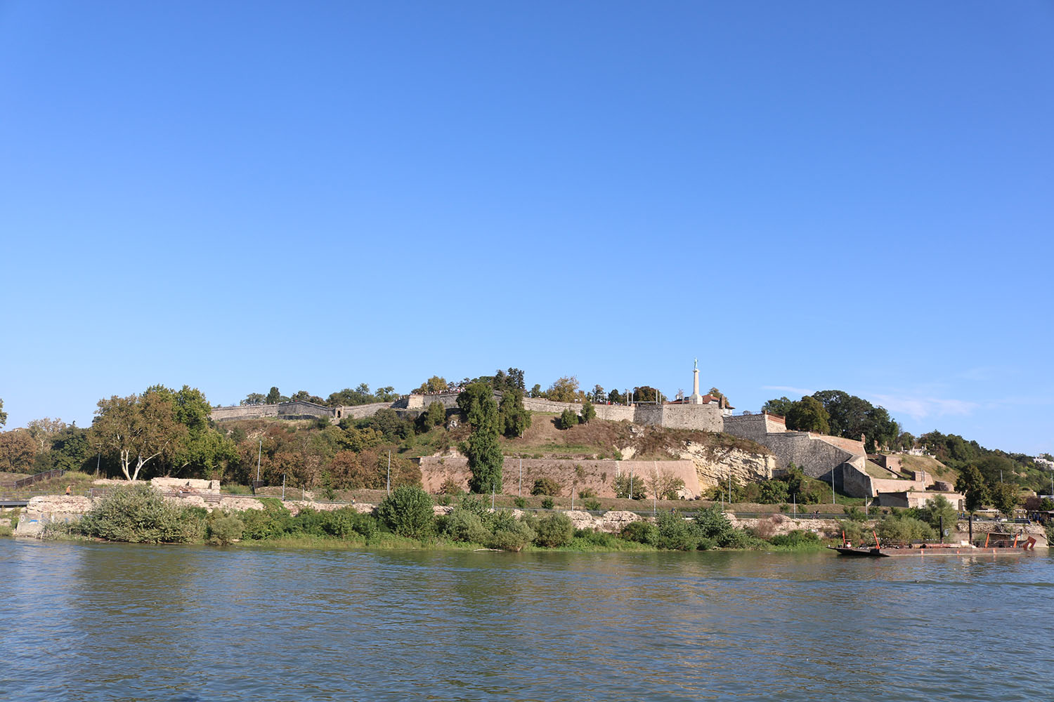 a-vaskaputol-baranyaba-hajoval-a-dunan-es-a-dravan-05 a-vaskaputol-baranyaba-hajoval-a-dunan-es-a-dravan-05