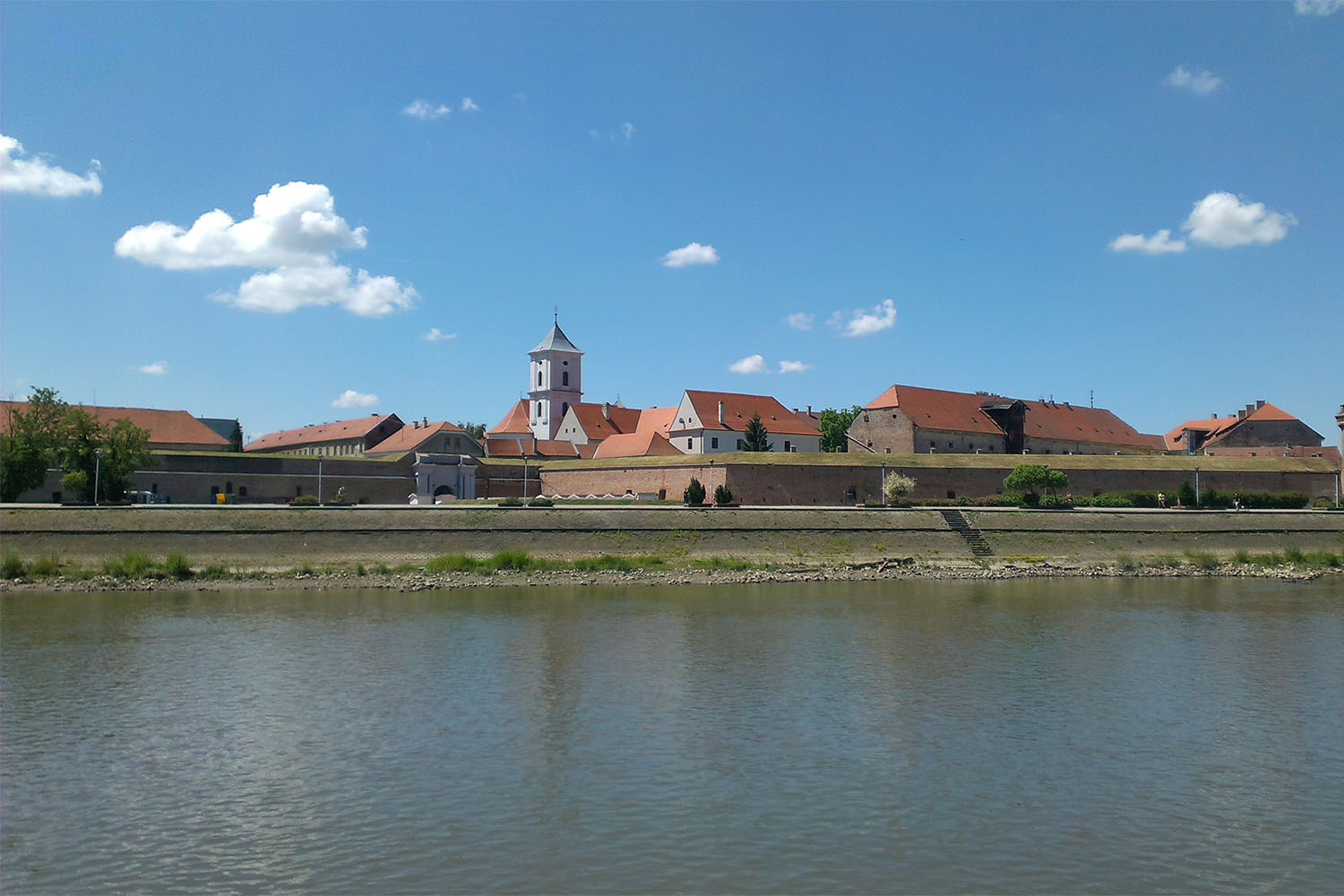 a-vaskaputol-baranyaba-hajoval-a-dunan-es-a-dravan-07 a-vaskaputol-baranyaba-hajoval-a-dunan-es-a-dravan-07