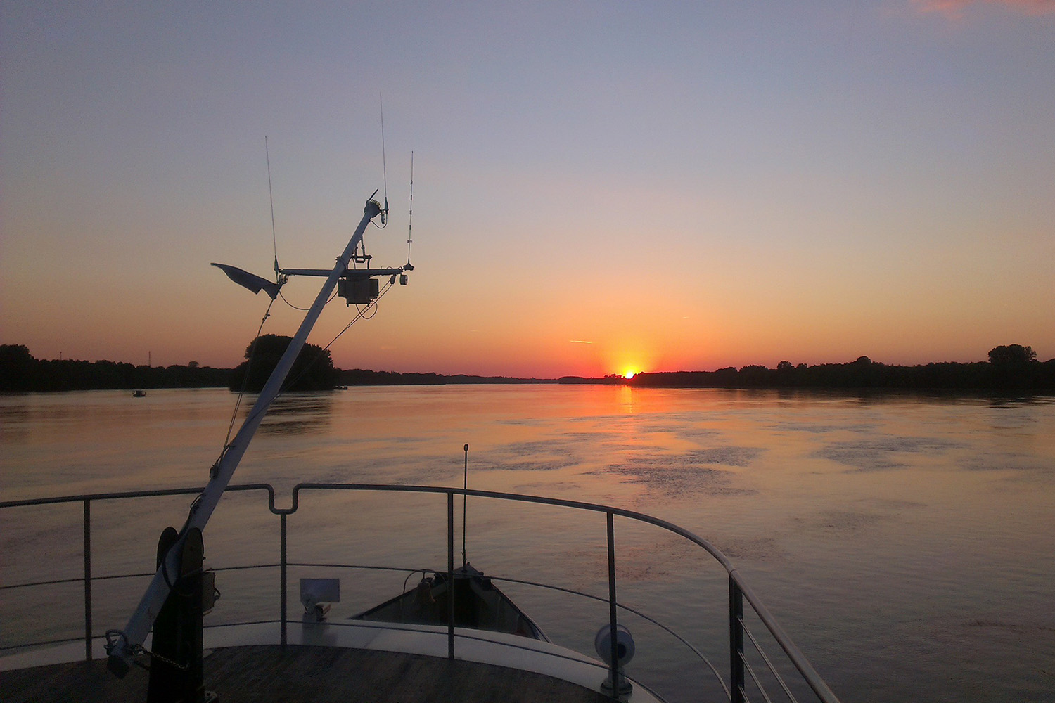 a-vaskaputol-baranyaba-hajoval-a-dunan-es-a-dravan-10 a-vaskaputol-baranyaba-hajoval-a-dunan-es-a-dravan-10