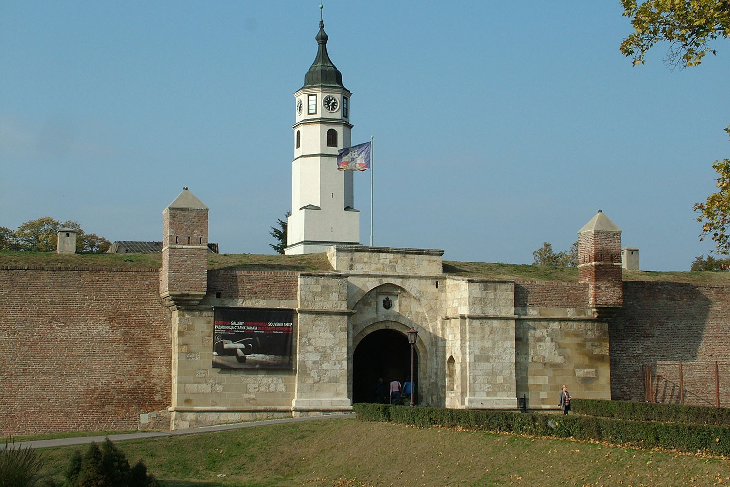 a-vaskaputol-baranyaba-hajoval-a-dunan-es-a-dravan-12 a-vaskaputol-baranyaba-hajoval-a-dunan-es-a-dravan-12